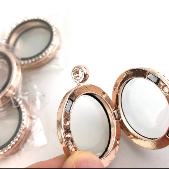 1pcs Rose Gold Floating Locket - Memory Glass Clear Round Flat Terrarium - Picture 2 of 6